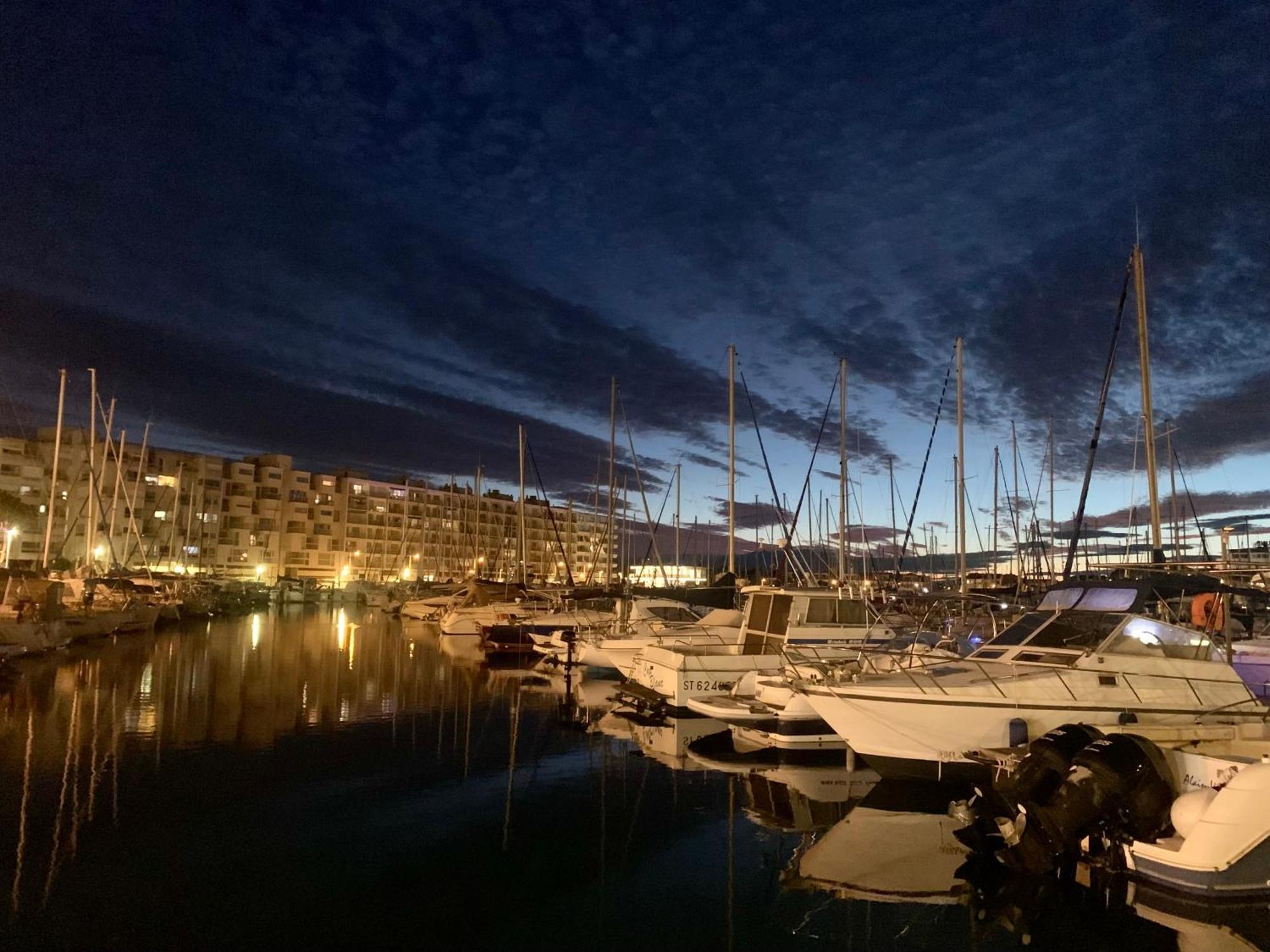 T3 Vue Port 200M De La Plage 2 Chambres Avec Garage Карнон-Плаж Екстер'єр фото